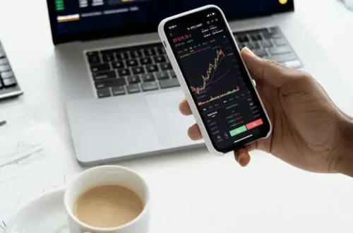 Digital Wallets and Beyond: The Tech Revolution in Personal Finance