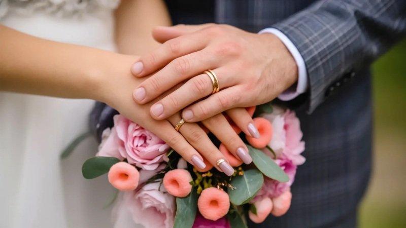 Matching Couples Rings