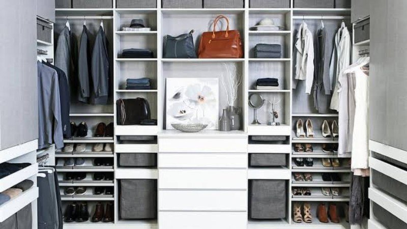 Custom Closet Builder Phoenix